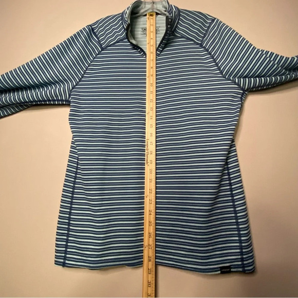 Patagonia Capilene 3 Midweight 1/4 Zip Neck in Blue Stripe men large - Picture 6 of 6